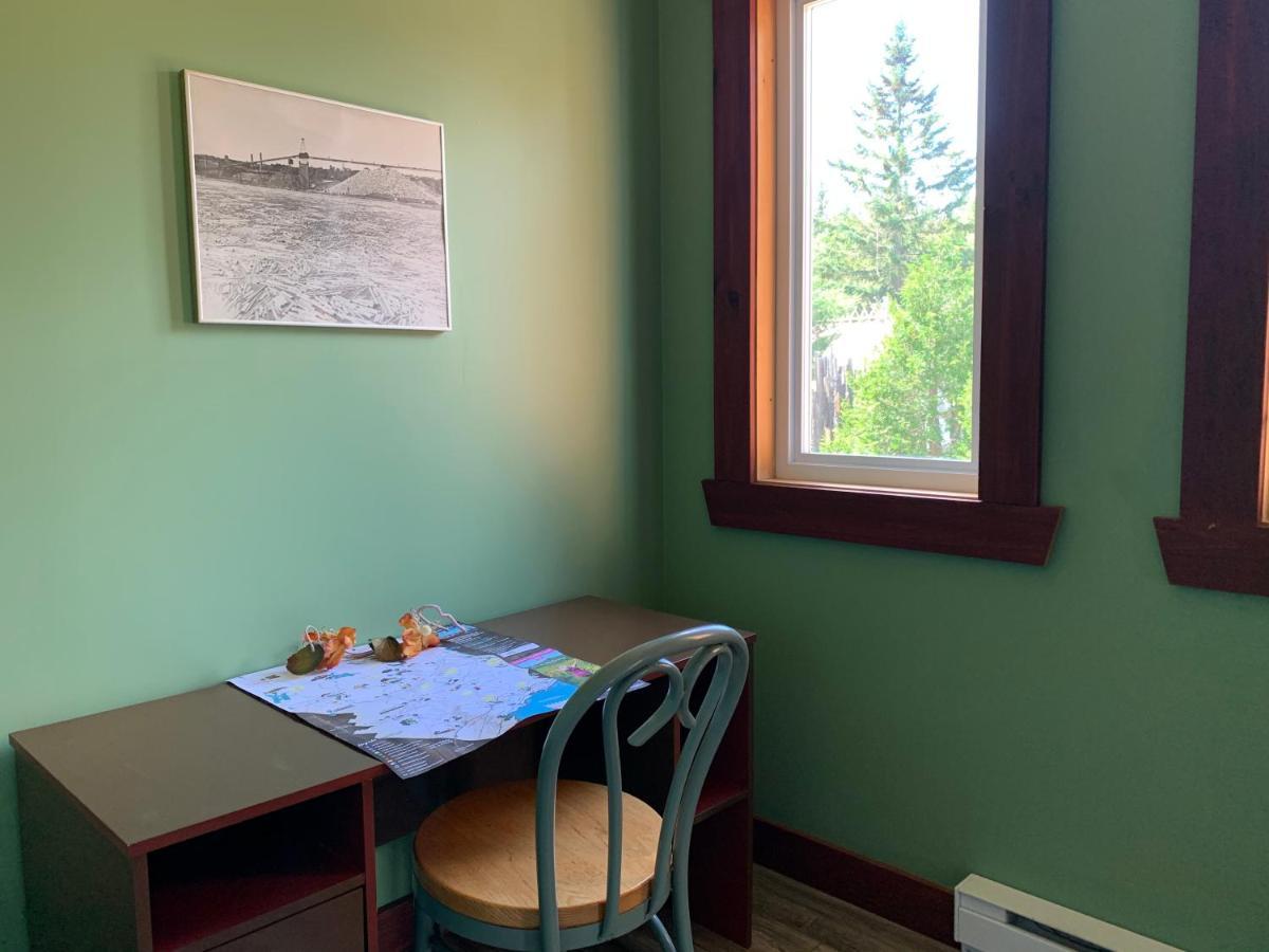 L'Auberge Refuge Du Trappeur Сен Матийо Дю Парк Екстериор снимка