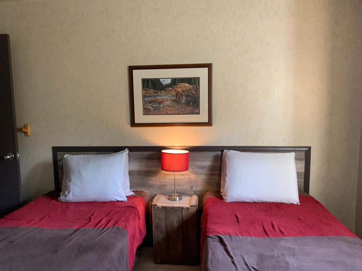 L'Auberge Refuge Du Trappeur Сен Матийо Дю Парк Екстериор снимка