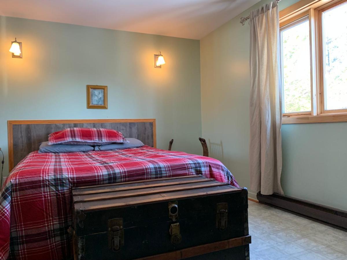 L'Auberge Refuge Du Trappeur Сен Матийо Дю Парк Екстериор снимка